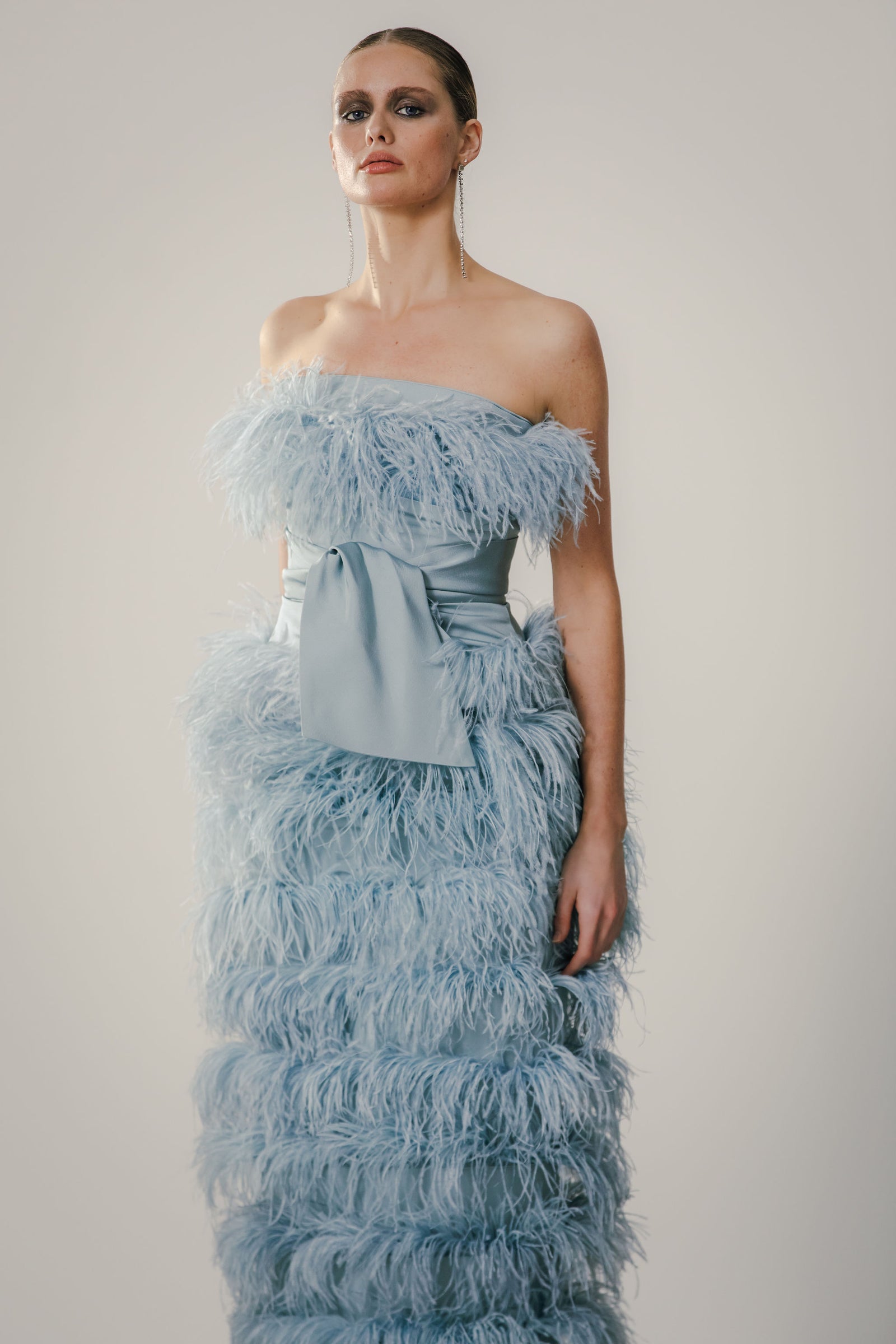【新品】Feather Embroidered Thermal Gown Erica Feather Embroidered Gown – THEIA
